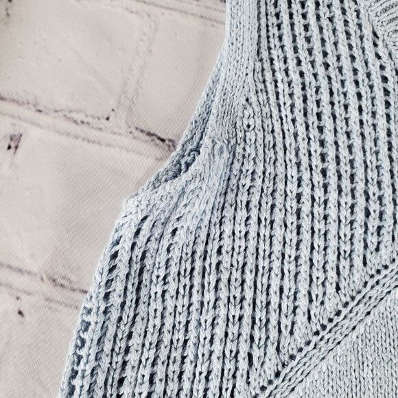 🔺️Cabi Blue Silk Blend Knit Hi-Low Sleeveless Sweater XSmall - Picture 5 of 14